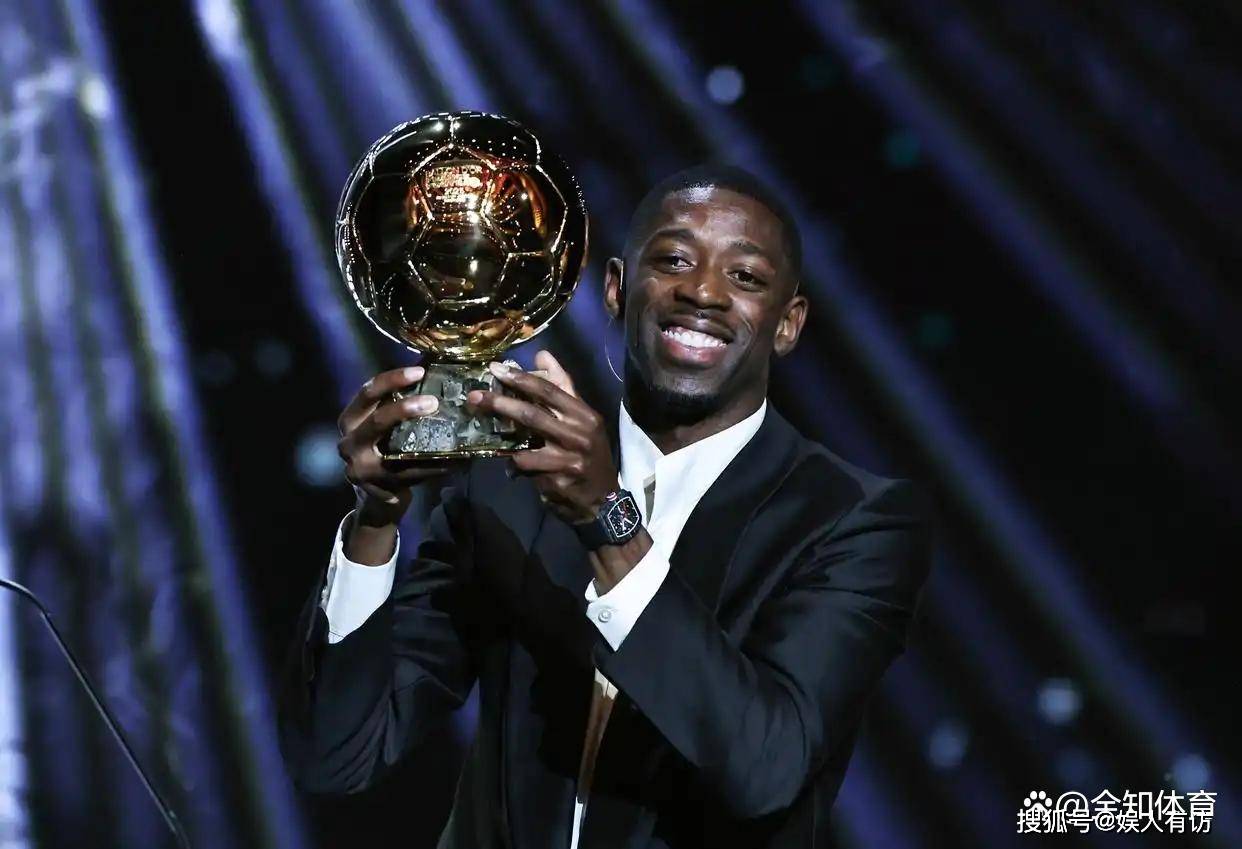 米体：那不勒斯冬窗急需补腰，已联系曼联询问引进梅努可行性