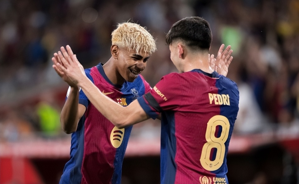 砸地头球破门，梅西打进职业生涯的第896球