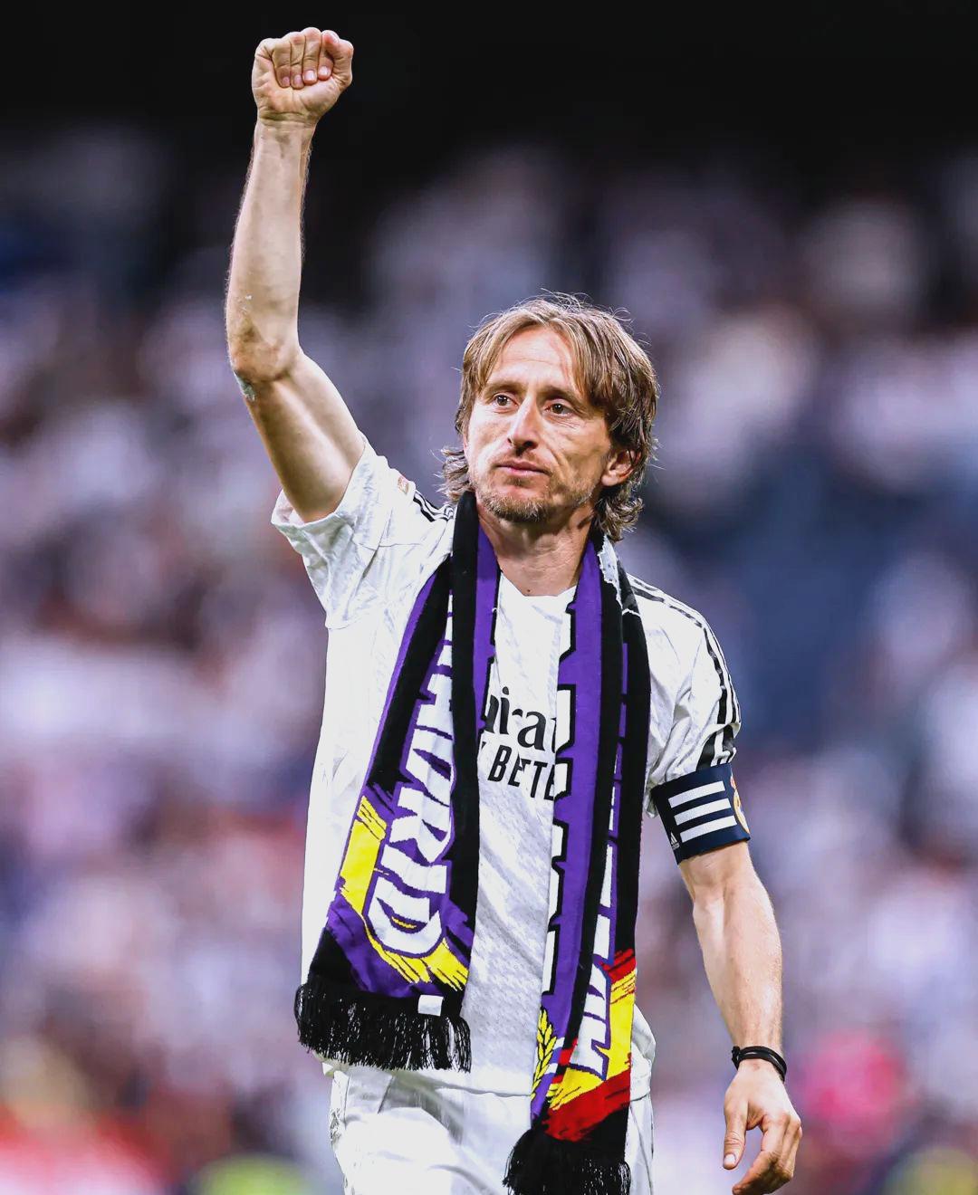 队报：里昂被迫签下森林门将特纳，并将其租借至美职联