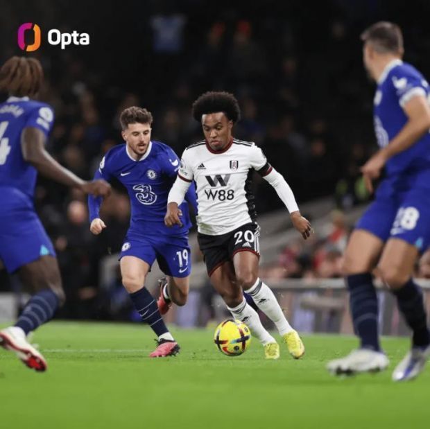 历史首次女裁判担任中超主裁，董方雨将执法西海岸vs亚泰